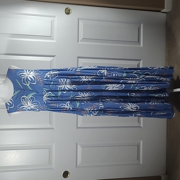 NWT Sleeveless Tiered Maxi Dress Sundress Blue with Floral Print Size Large - Picture 3 of 17